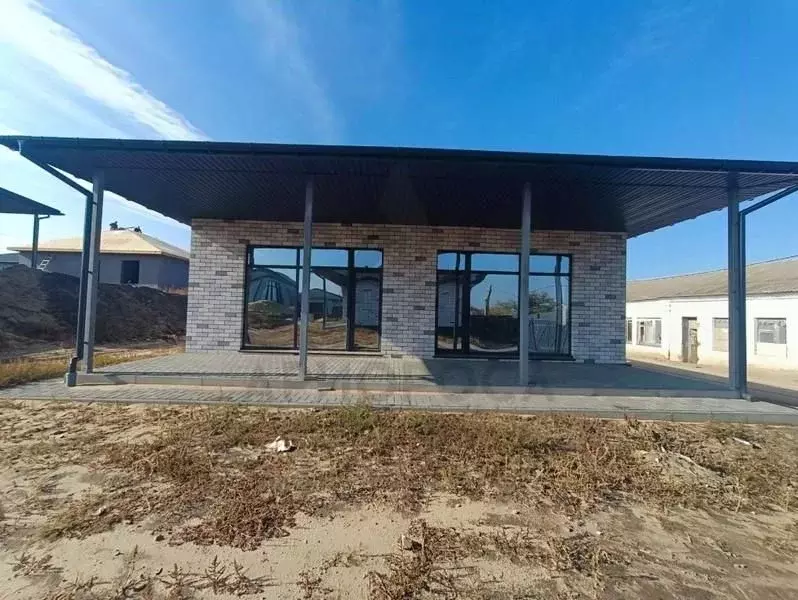 Коттедж в Волгоградская область, Волгоград ул. Джамбула Джабаева, ... - Фото 1