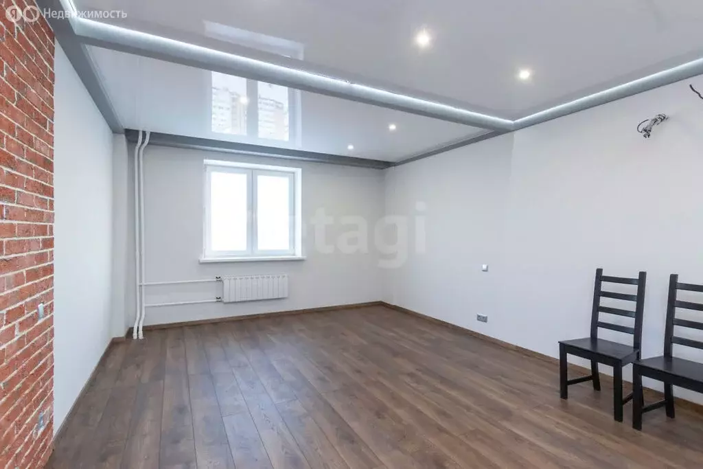 1-комнатная квартира: Тюмень, Вересковая улица, 11 (49.8 м) - Фото 2