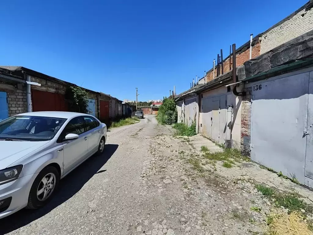 Гараж в Белгородская область, Белгород 10-й мкр, ул. 60 лет Октября ... - Фото 2