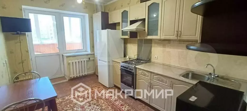 1-к. квартира, 43 м, 4/9 эт. - Фото 0