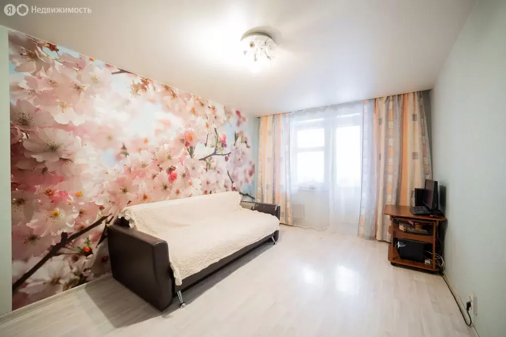 3-комнатная квартира: Екатеринбург, улица Радищева, 53к1 (72.3 м) - Фото 1