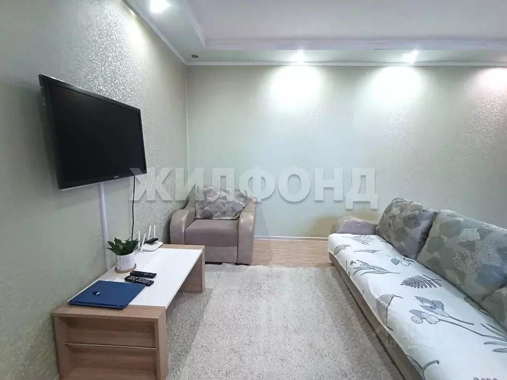 3-к кв. Кемеровская область, Кемерово ул. Сибиряков-Гвардейцев, 24А ... - Фото 2