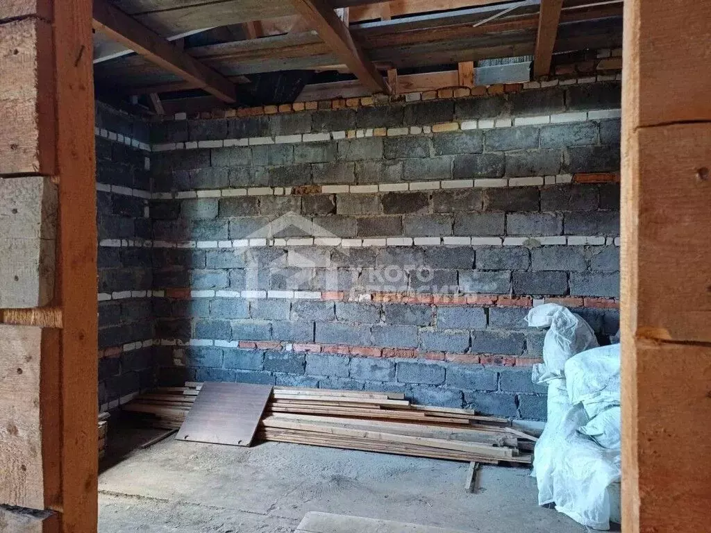 Дом в Ленинградская область, Ломоносовский район, д. Гостилицы ул. ... - Фото 2