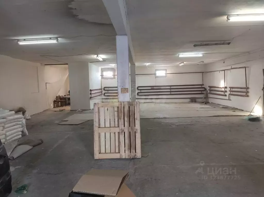 Склад в Ульяновская область, Ульяновск проезд Обувщиков, 10 (215 м) - Фото 1