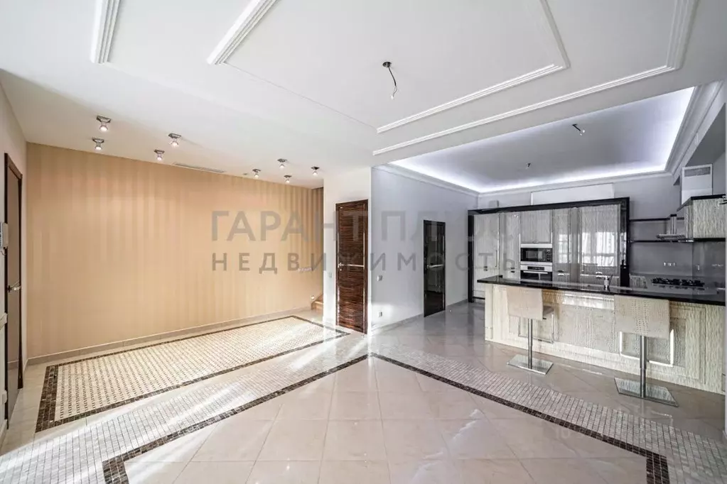 Таунхаус в Липецкая область, Липецк Нижняя Логовая ул., 4 (201 м) - Фото 1