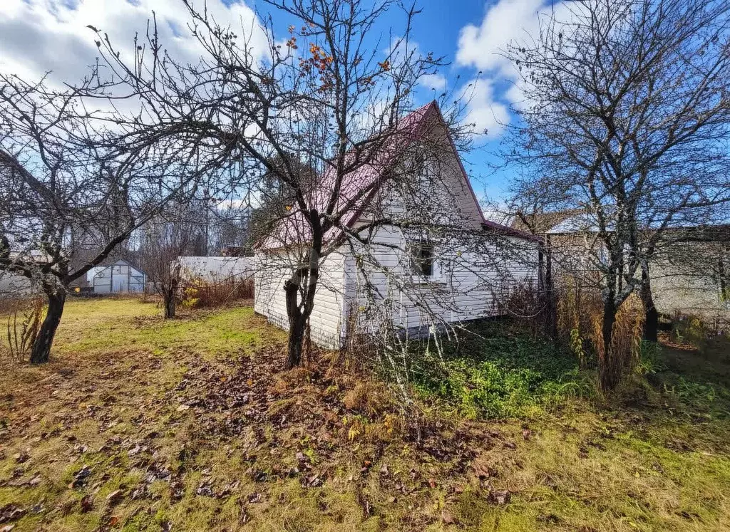 Дом в Псковская область, Псковский район, Тямшанская волость, Мирное ... - Фото 1