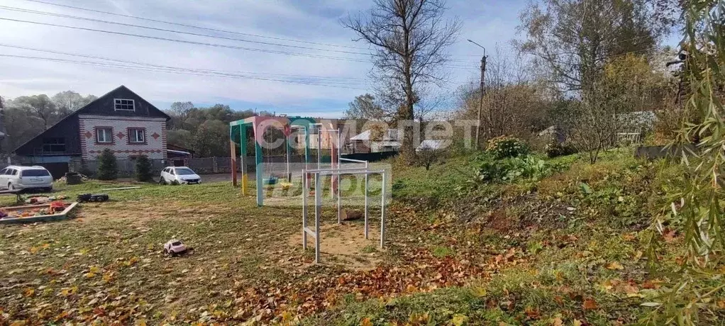 Участок в Калужская область, Кондрово Дзержинский район, ул. ... - Фото 0