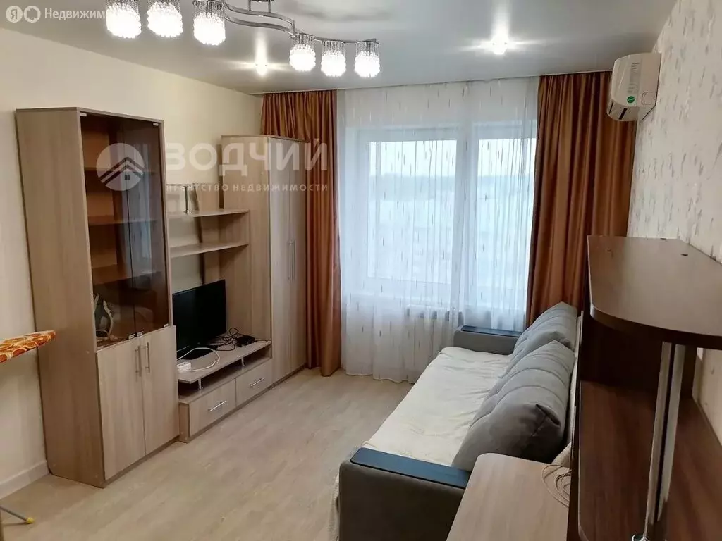 1-комнатная квартира: Чебоксары, улица Пирогова, 1к2 (41 м) - Фото 1