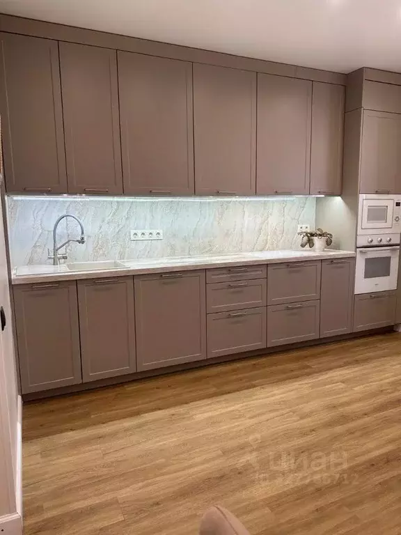 2-к кв. Самарская область, Самара Осетинская ул., 18 (99.9 м) - Фото 1