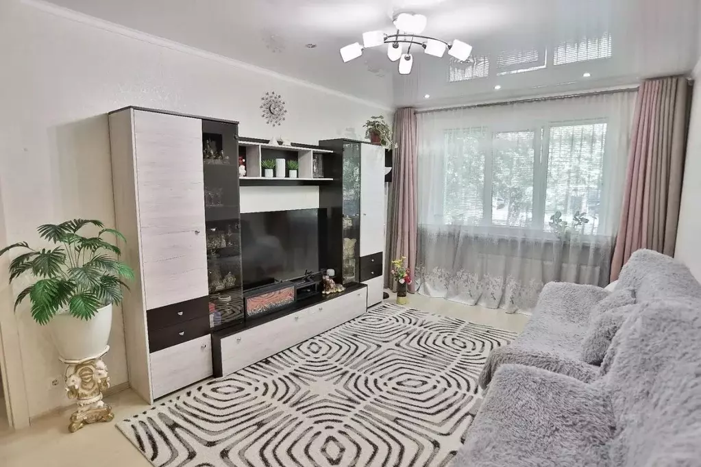 2-к кв. Татарстан, Казань ул. Мусина, 63 (48.0 м) - Фото 1
