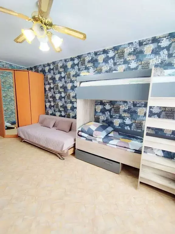 3-к кв. Сахалинская область, Южно-Сахалинск просп. Мира, 288 (61.0 м) - Фото 1