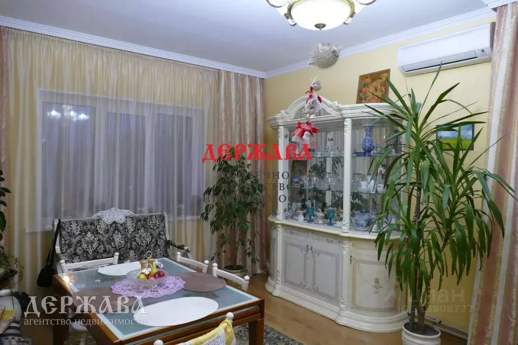 Коттедж в Белгородская область, Старый Оскол Нижняя ул. (180 м) - Фото 2