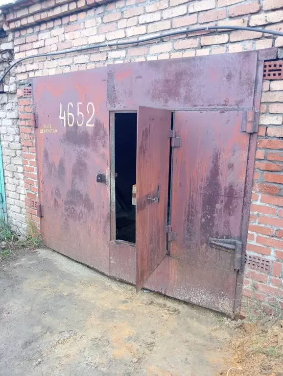 Гараж в Челябинская область, Челябинск ГСК № 403 тер.,  (18 м) - Фото 1