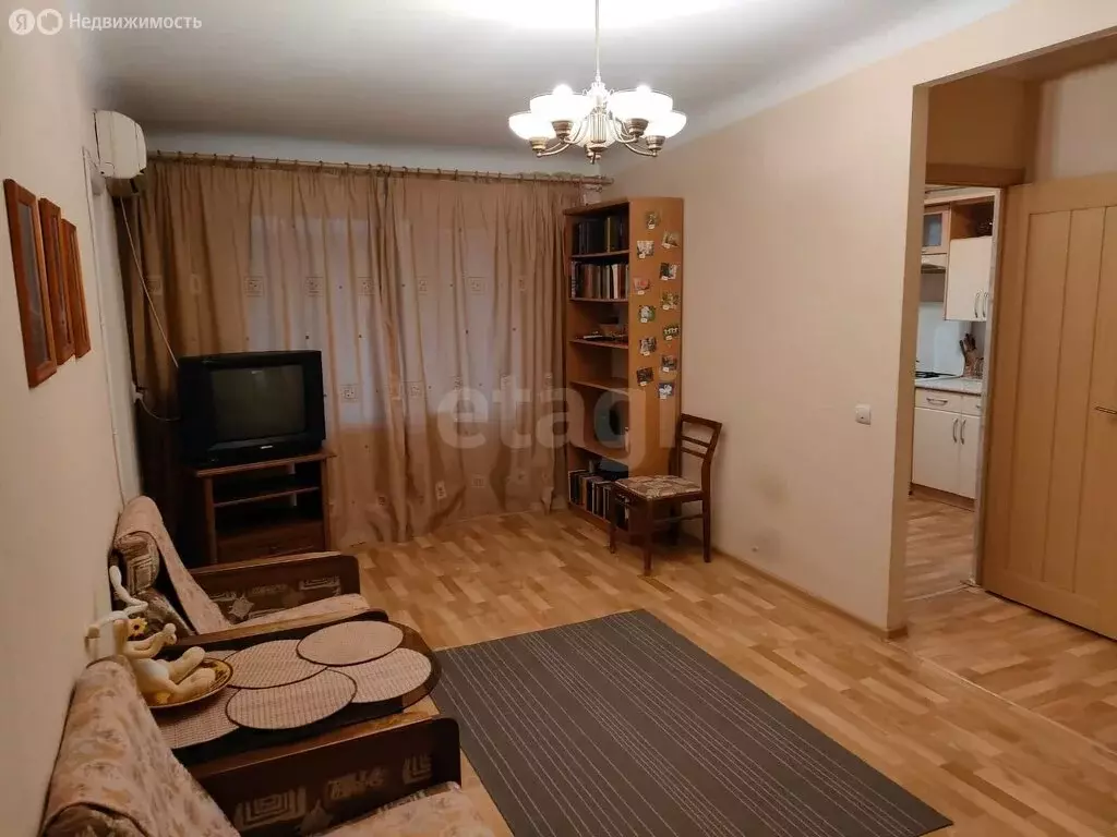 3-комнатная квартира: Таганрог, улица Фрунзе, 63 (59 м) - Фото 1