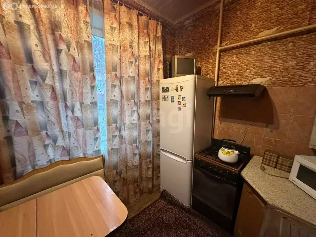 2-комнатная квартира: Бородинский, улица Пушкина, 23 (48 м) - Фото 2