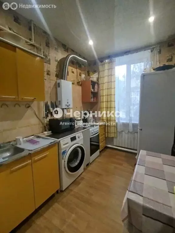 2-комнатная квартира: Каменск-Шахтинский, Больничная улица, 3 (54.4 м) - Фото 0