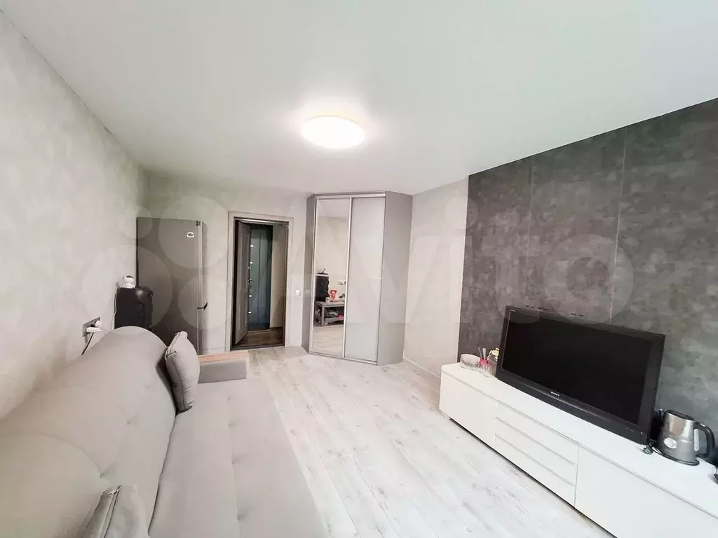 Комната 17 м в 5-к., 3/9 эт. - Фото 0