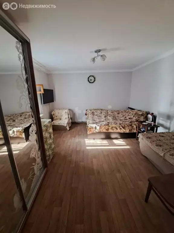 3-комнатная квартира: Саки, Симферопольская улица, 5 (43 м) - Фото 1