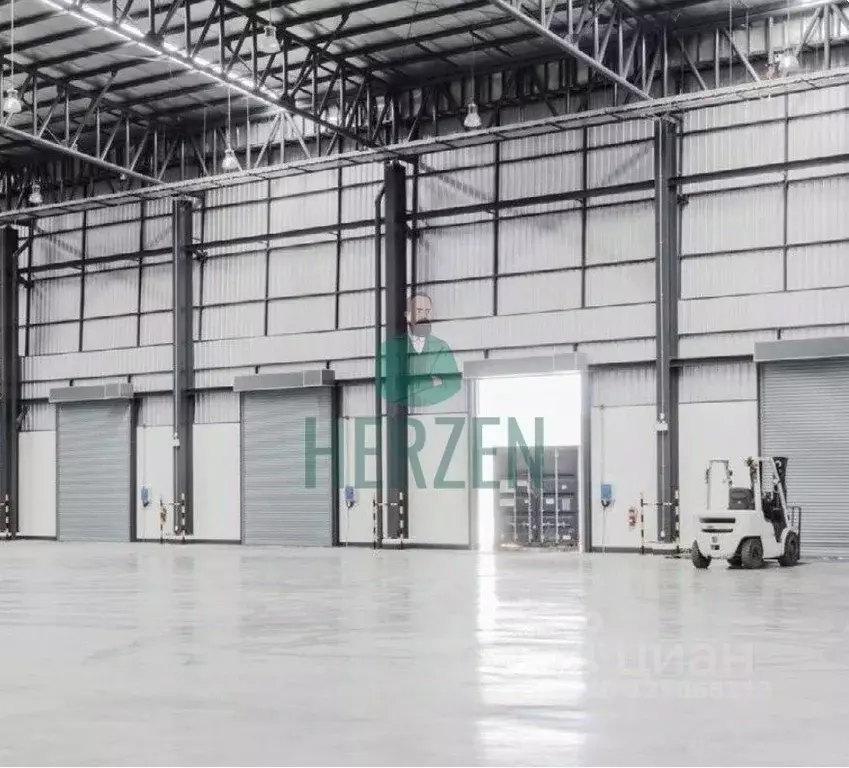 Склад в Москва Новосходненское ш., 5А (8376 м) - Фото 1