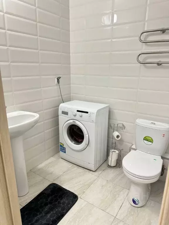 2-к кв. Москва ул. Вертолетчиков, 2к1 (69.5 м) - Фото 1