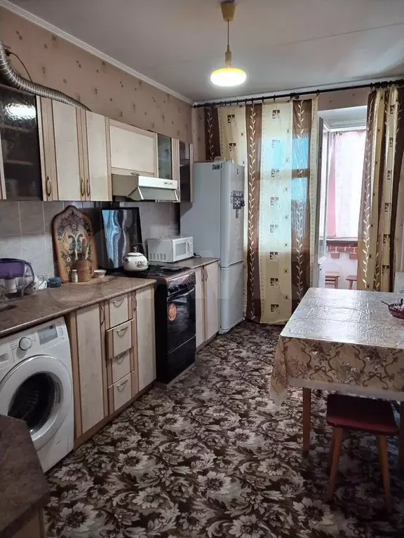 3-к. квартира, 90,4 м, 5/6 эт. - Фото 0