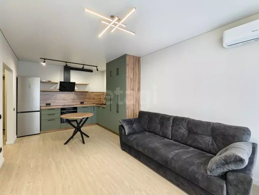 1-к кв. Тюменская область, Тюмень ул. Разведчика Кузнецова, 7 (40.2 м) - Фото 1