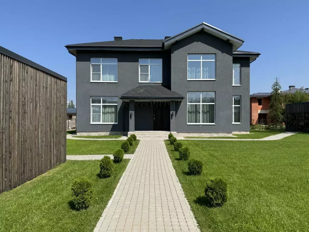 Дом в Санкт-Петербург, Санкт-Петербург, Петергоф Санкт-Петербургское ... - Фото 1