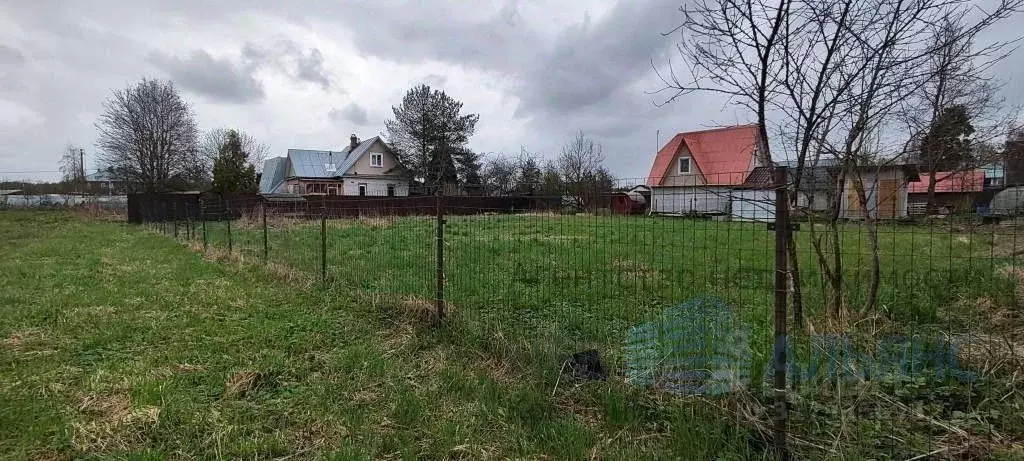 Участок в Ленинградская область, Гатчинский район, с. Рождествено ... - Фото 0