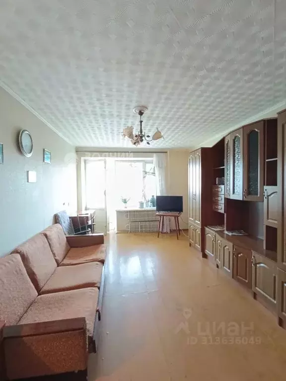 1-к кв. Чувашия, Канаш ул. Ильича, 6 (33.1 м) - Фото 1