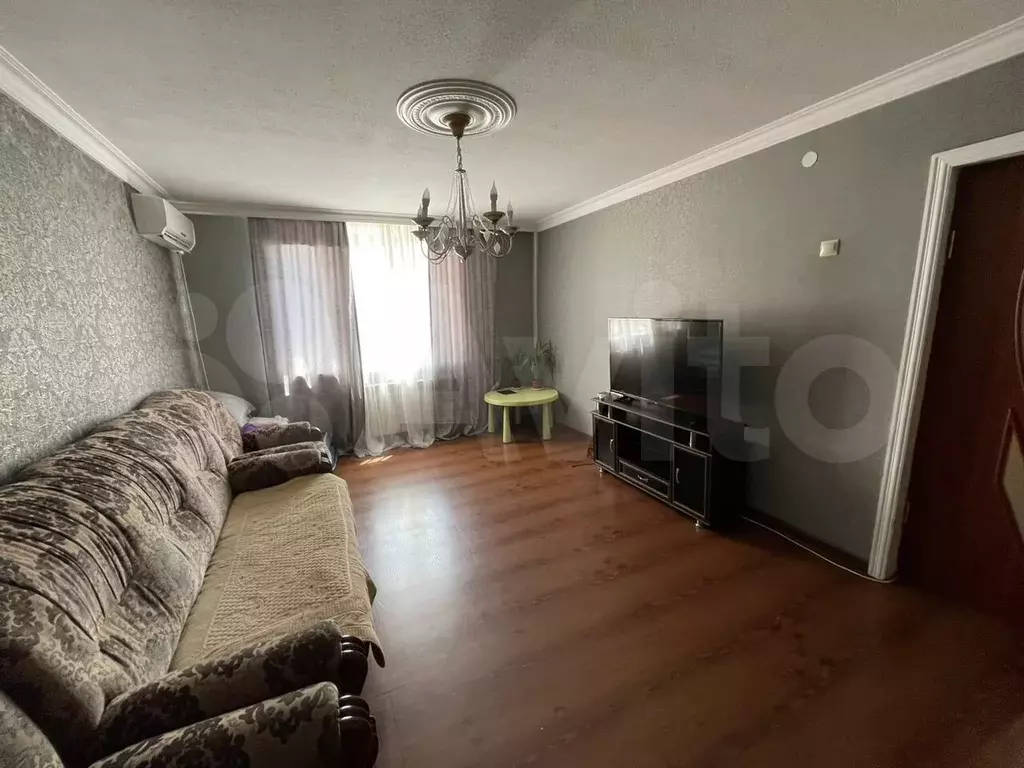 2-к. квартира, 50 м, 5/5 эт. - Фото 0