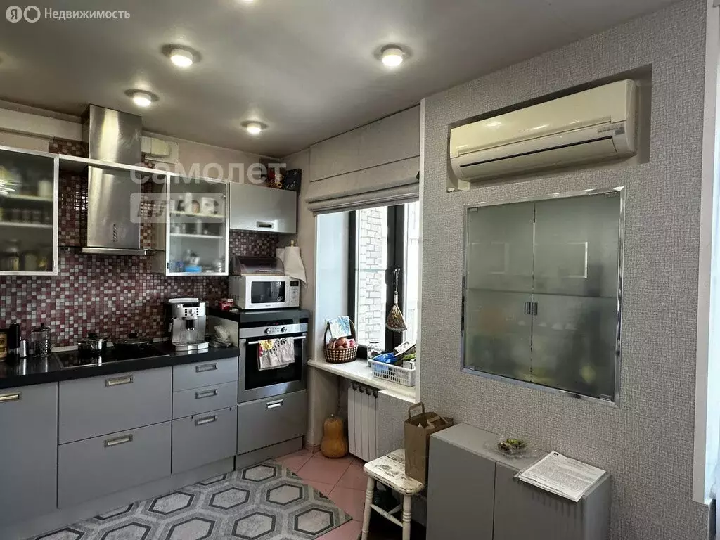 3-комнатная квартира: Москва, Нахимовский проспект, 22 (62 м) - Фото 1