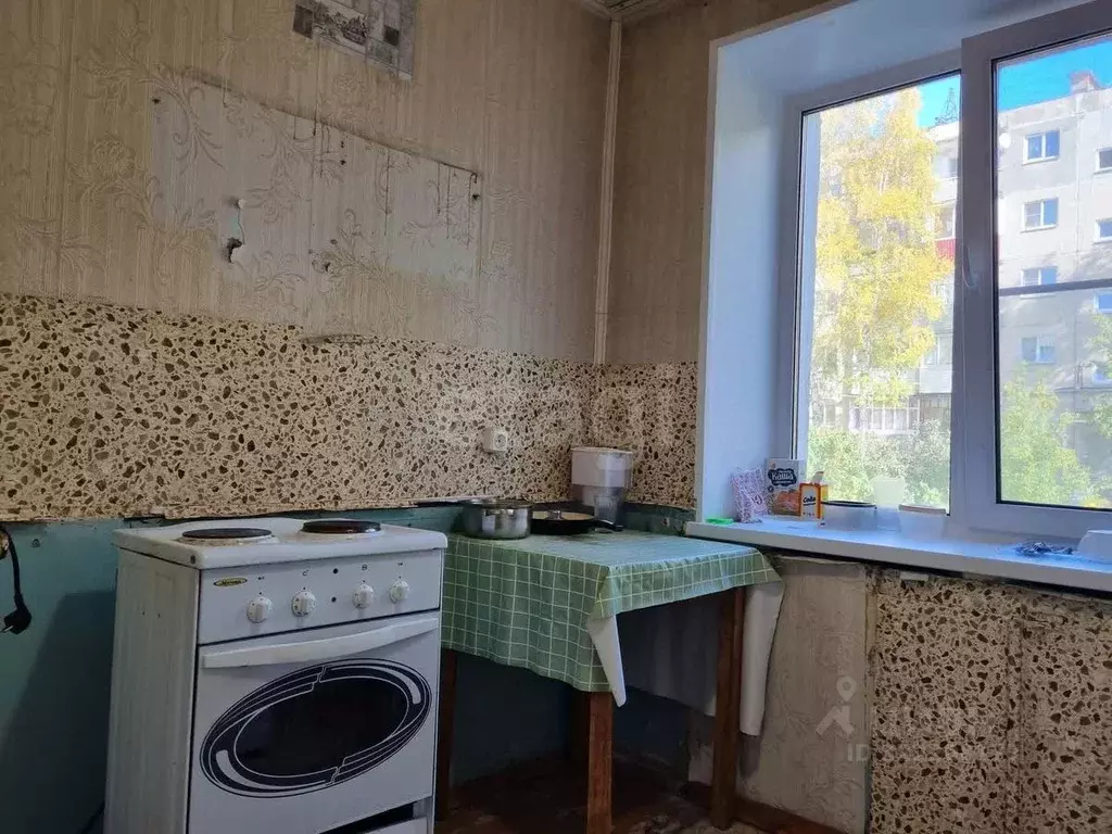 1-к кв. Челябинская область, Миасс ул. Победы, 32 (30.2 м) - Фото 0