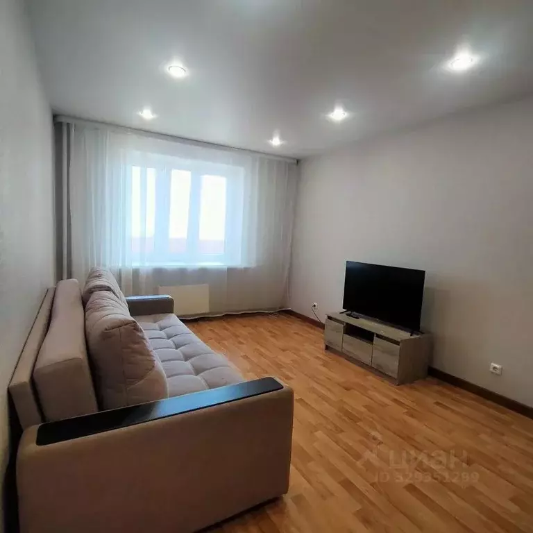 1-к кв. Татарстан, Казань ул. Чингиза Айтматова, 5 (44.0 м) - Фото 1