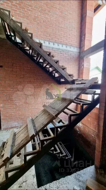 Дом в Самарская область, Сызрань Почтовая ул., 32 (200 м) - Фото 2