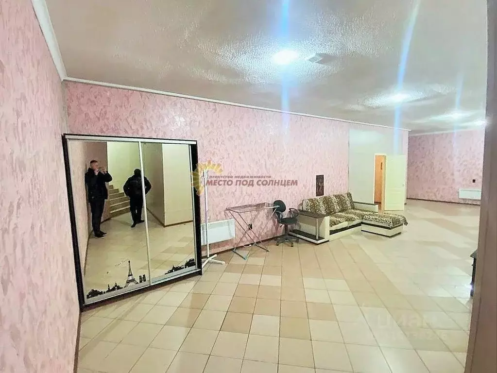 5-к кв. Краснодарский край, Ейск ул. Калинина, 73/4 (150.0 м) - Фото 0