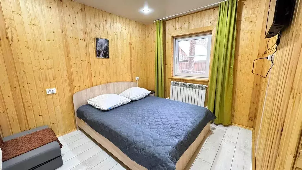 Комната Бурятия, Тункинский район, пос. Аршан Набережная ул., 19А - Фото 1