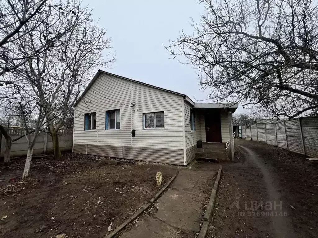 Дом в Белгородская область, Яковлевский муниципальный округ, с. ... - Фото 1