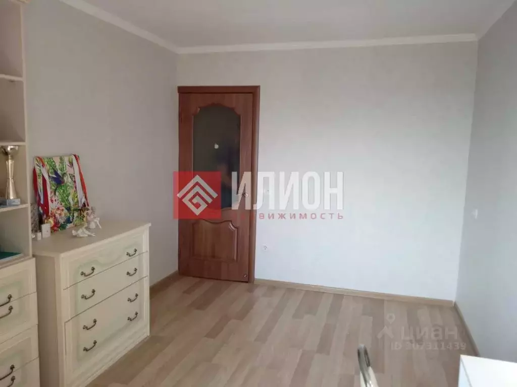 3-к кв. Севастополь ул. Адмирала Фадеева, 21Б (76.0 м) - Фото 1