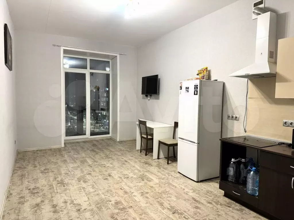 1-к. квартира, 40 м, 7/9 эт. - Фото 0