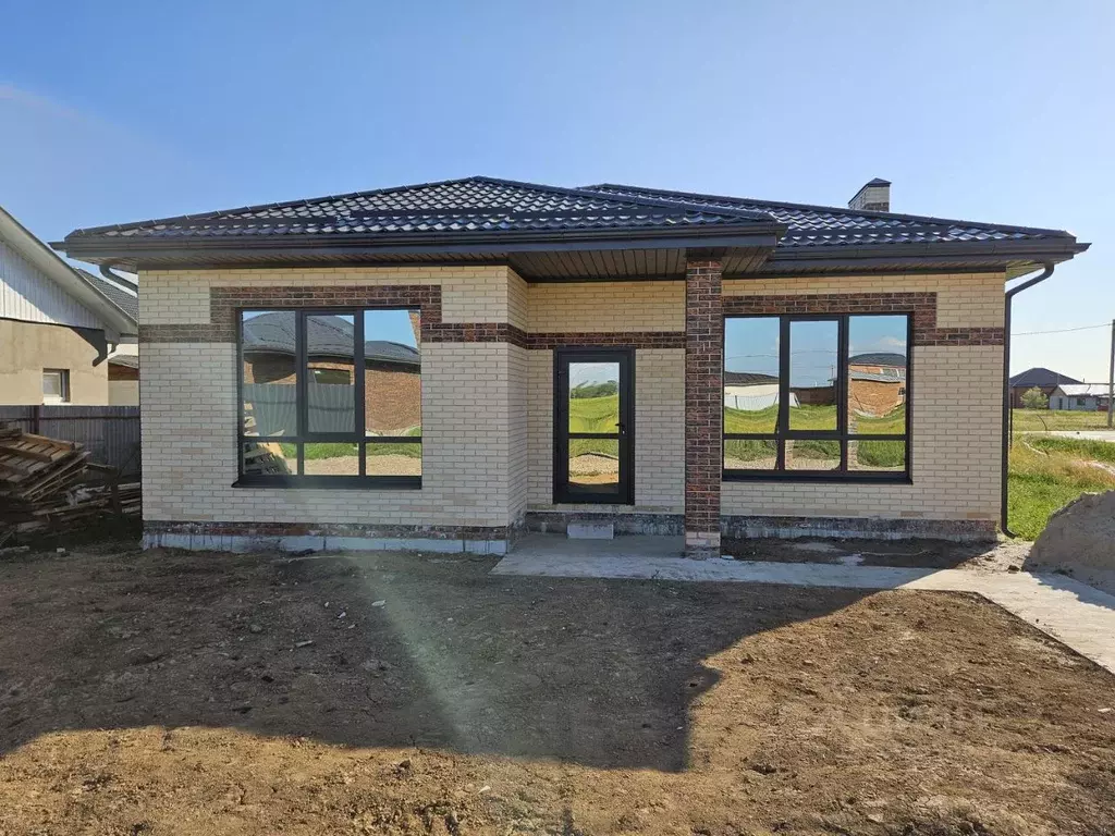 Дом в Ростовская область, Аксайский район, Ольгинское с/пос, Махин ... - Фото 1