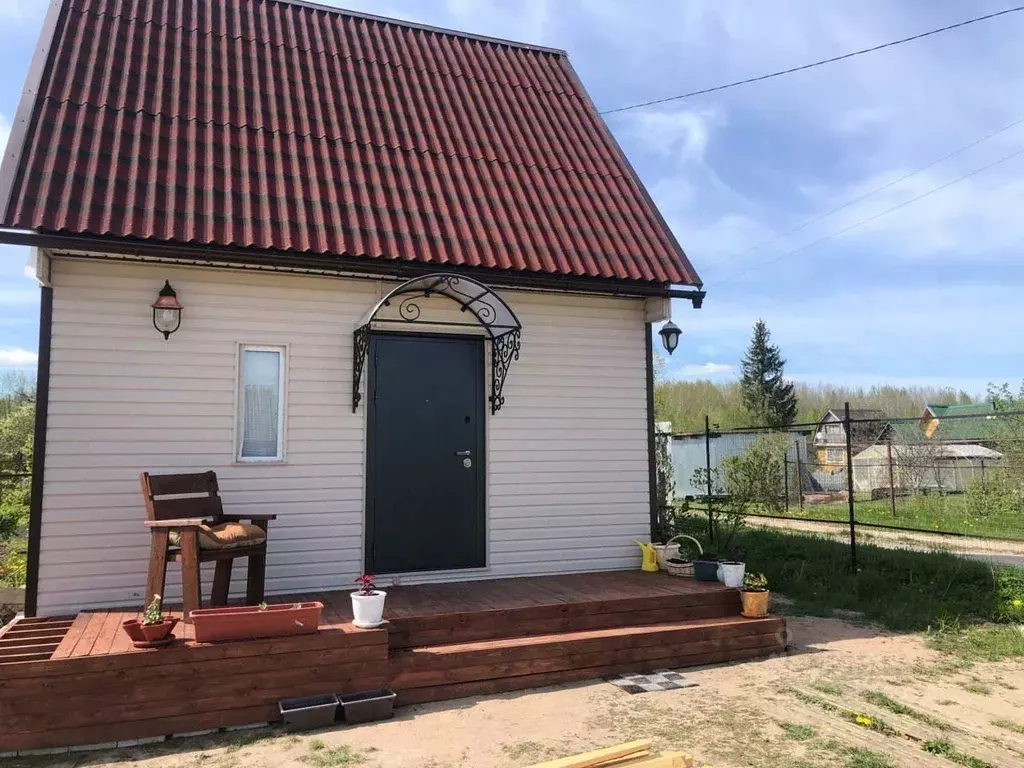 Дом в Ленинградская область, Киришский район, Кусинское с/пос, Рассвет ... - Фото 1