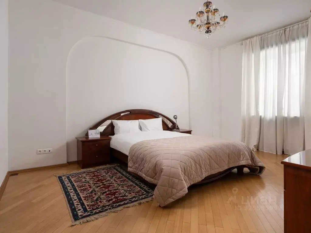 3-к кв. Москва Малая Бронная ул., 13 (91.0 м) - Фото 1