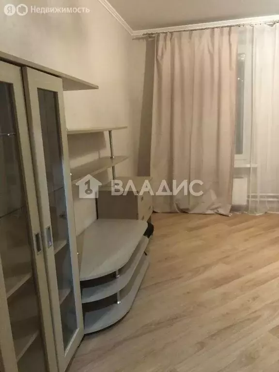 1-комнатная квартира: Красногорск, улица Вилора Трифонова, 3 (38 м) - Фото 1