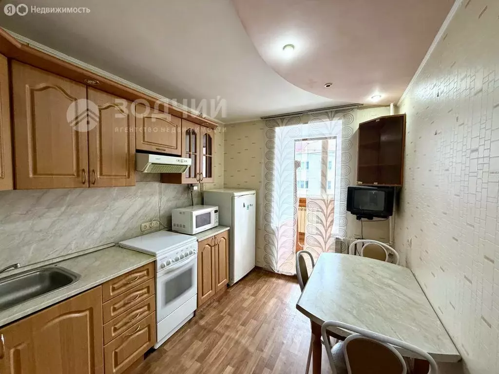 3-комнатная квартира: Канаш, улица Ильича, 7 (62.1 м) - Фото 2