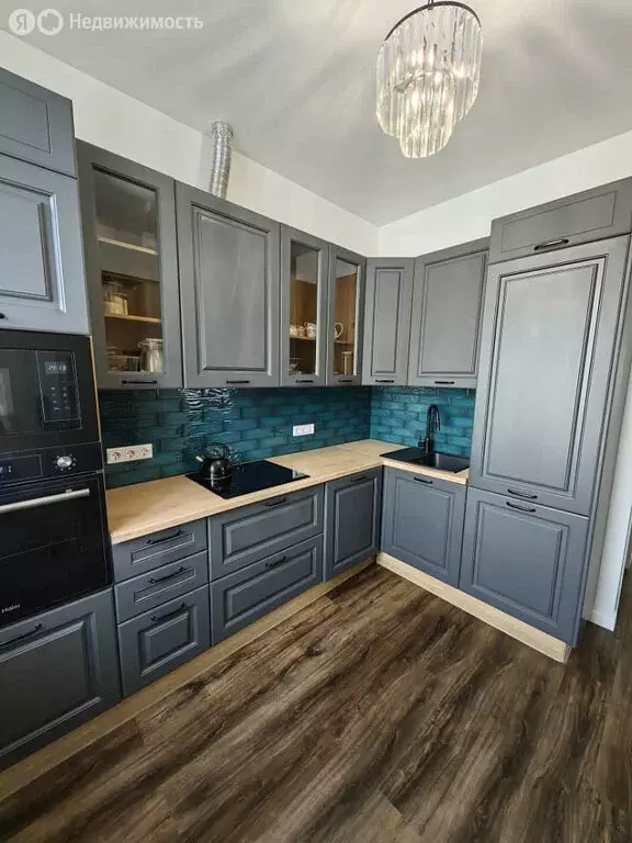 3-комнатная квартира: Новосибирск, Большевистская улица, 16 (80 м) - Фото 1