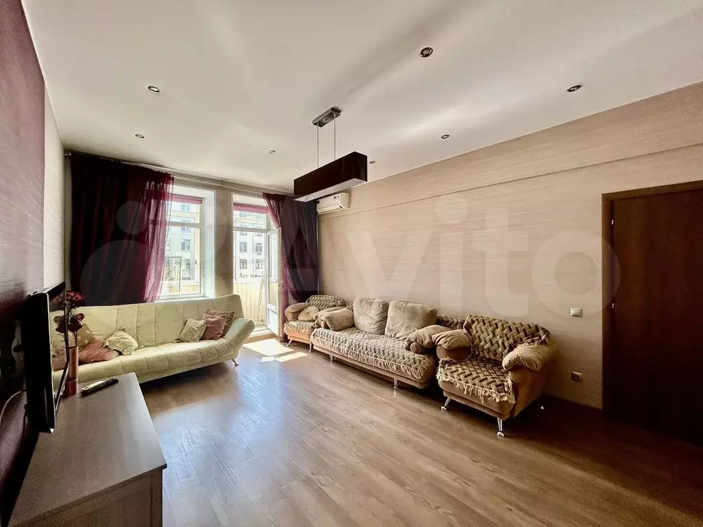 2-к. квартира, 60 м, 4/8 эт. - Фото 1