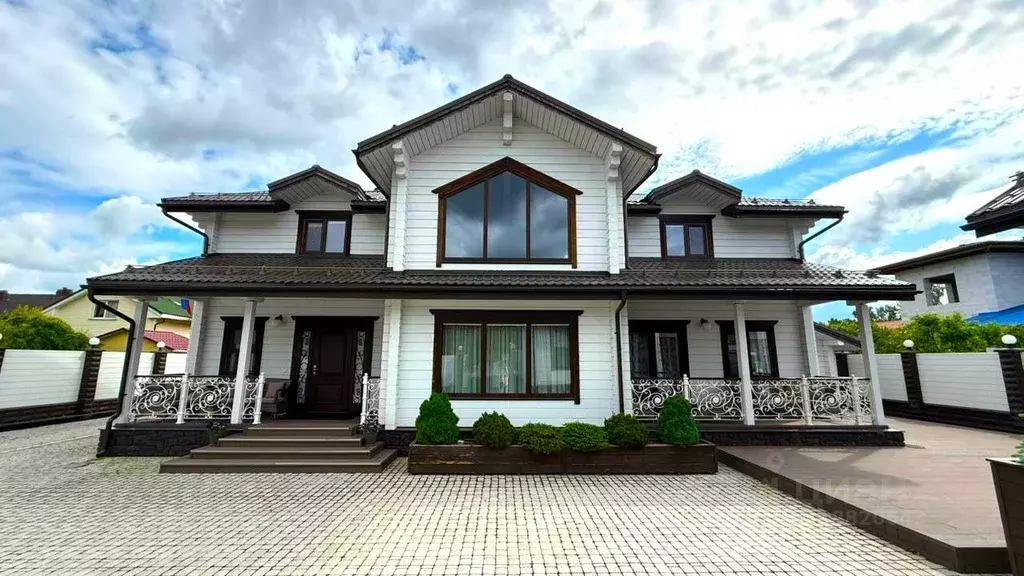 Дом в Санкт-Петербург, Санкт-Петербург, Пушкин Саперная ул., 25к2 (320 ... - Фото 0