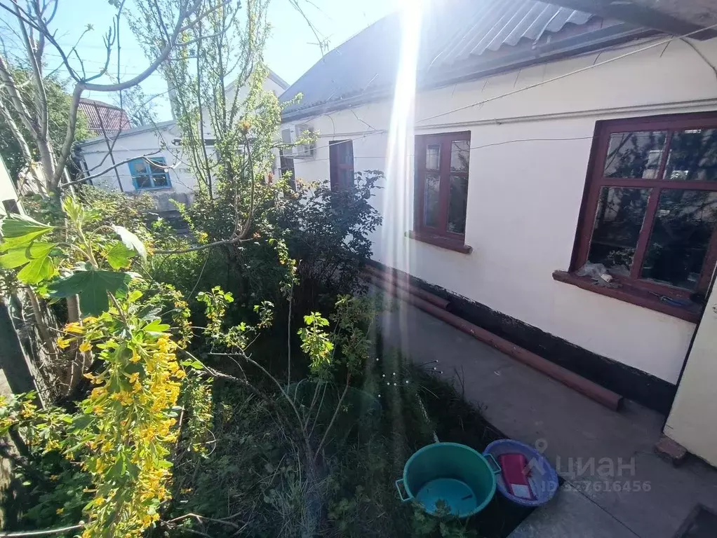 Дом в Крым, Симферополь ул. КИМ, 67 (73 м) - Фото 0