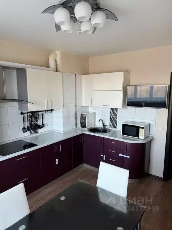 2-к кв. Башкортостан, Уфа ул. Валерия Лесунова, 10 (58.9 м) - Фото 1