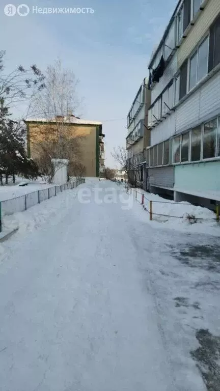 2-комнатная квартира: село Марково, улица 60 лет Октября, 21 (50.2 м) - Фото 0